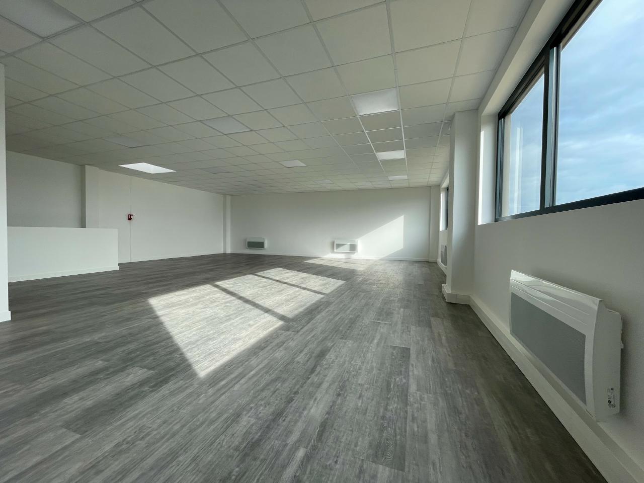 Local d'activité Flins-sur-Seine 381m² Vente local d'activité Flins-sur-Seine Yvelines OVACT2422183 6